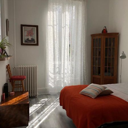 Villa Camelia Studio De Charme A Cote Des Thermes Vichy Exteriör bild